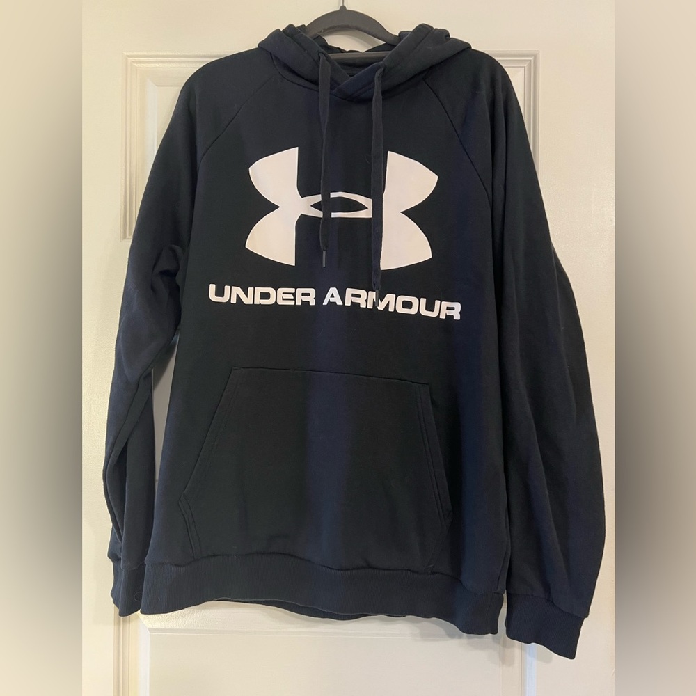 Under Armour Men's Black Hoodie NWOT